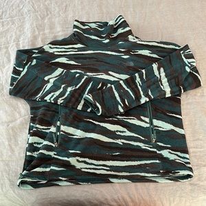 Women’s The North Face Pullover